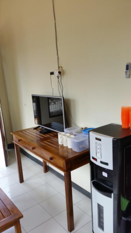 Tempatku Indonesian Restaurant And Rooms Senggigi Luaran gambar