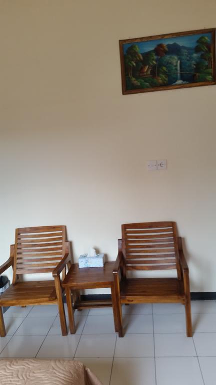 Tempatku Indonesian Restaurant And Rooms Senggigi Luaran gambar